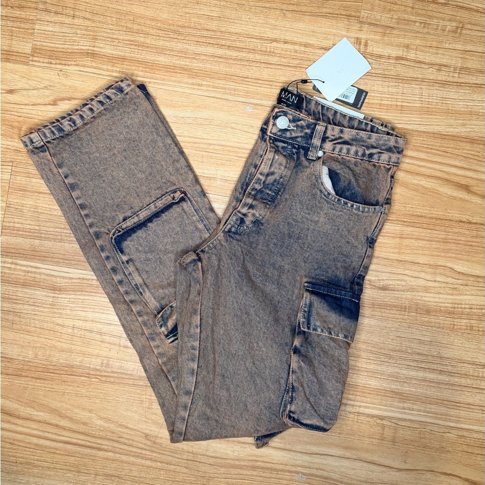 NWT Boohoo Men's Baggy Fit Acid Wash Cargo Jeans Pants in Brown Size 30